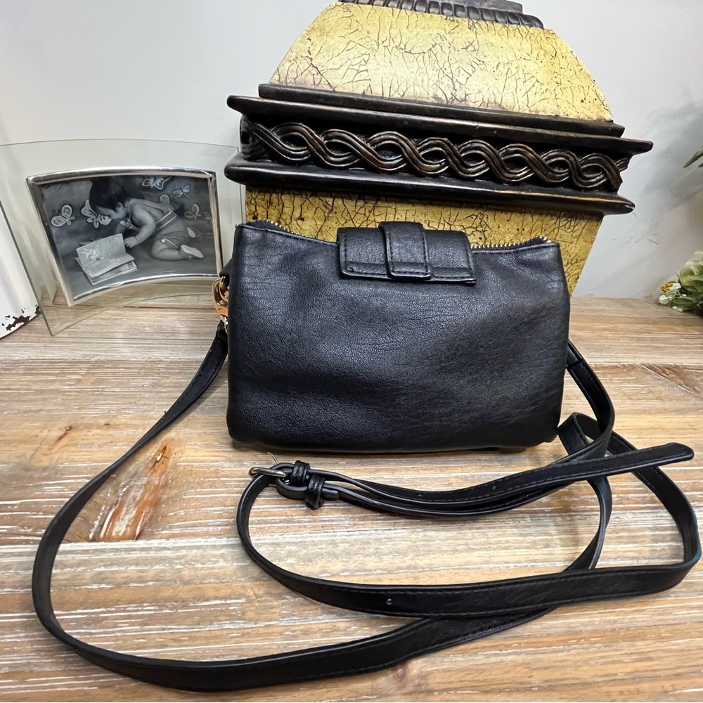 Miztique Black Vegan Leather Crossbody Bag Gold Hardware Buckle Detail - Picture 15 of 16
